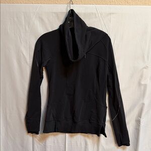 Lululemon Flurry Fighter Pullover
Black
Size 6 (16” PTP)